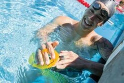 FINIS ISO Hand Paddle -Pool Wear 1.05.033 medium usage 3